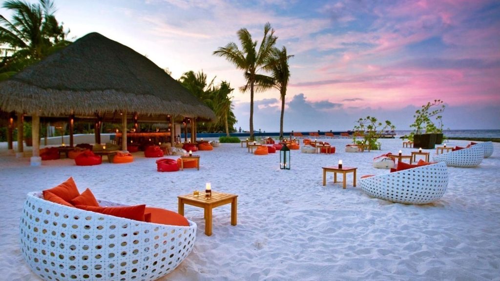 Amazing Kuramathi Maldives in 2025 2 493219835 122165695238304694 7675361215313712963 n Louise and Scott at Hays Travel