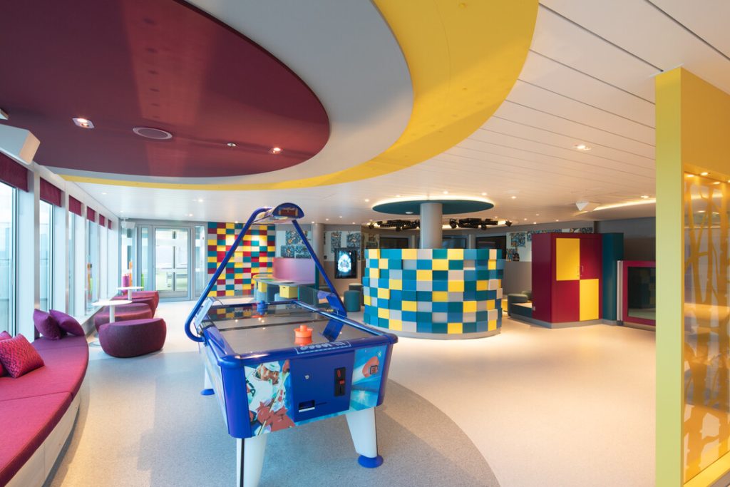 Amazing P&O Cruise brand-new Summer 2027 collection 2 494628358 1091277569701739 4254652356672608538 n Louise and Scott at Hays Travel