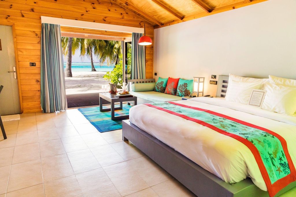 Amazing Twin Centre Abu Dhabi & Maldives 2026: 10 Nights of Luxury From £2590pp 10 494640910 10164781667339688 7921954275009837044 n Louise and Scott at Hays Travel