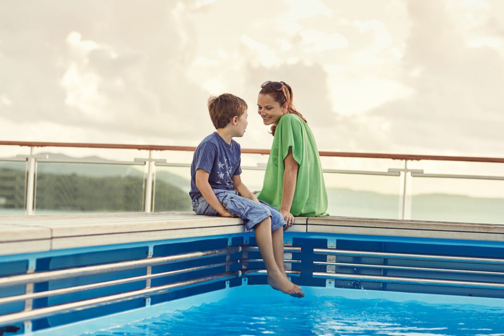 Amazing P&O Cruise brand-new Summer 2027 collection 4 494677507 1091277513035078 3061543572465969355 n Louise and Scott at Hays Travel