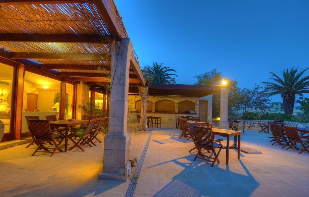 ☀️ Unwind in Style:with an Amazing Malta & Gozo Twin Centre 7 Nights from £996pp ☀️ 4 494708000 10164780636674688 8742575770450416812 n Louise and Scott at Hays Travel