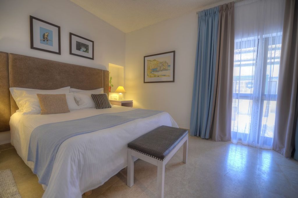 ☀️ Unwind in Style:with an Amazing Malta & Gozo Twin Centre 7 Nights from £996pp ☀️ 9 495025436 10164780636459688 3370168200091805045 n Louise and Scott at Hays Travel