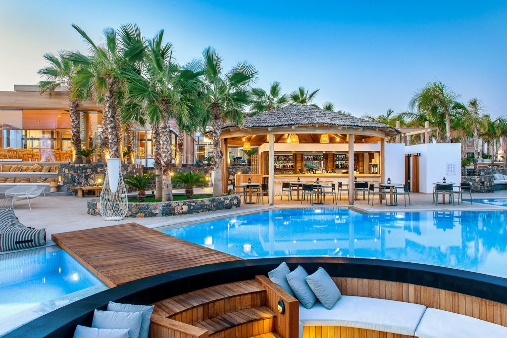 8 Reasons to Choose Amazing Stella Island Resort from £1,539 7 495058003 1874387340009491 2774341747948457657 n Louise and Scott at Hays Travel