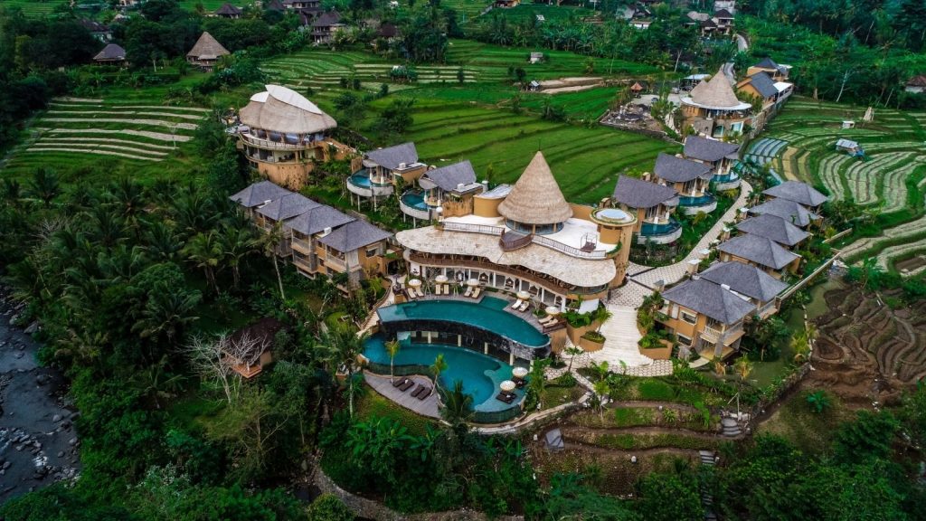 Amazing 10 Nights in Bali Twin Centre from £1,749 12 495123796 691238210294871 4430799144189247879 n Louise and Scott at Hays Travel