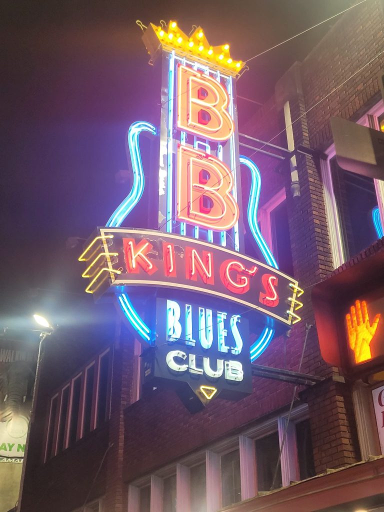 Outstanding Elvis Presley Tour Package from £2425pp 15 495146270 3887309684932795 2024463060645002937 n Louise and Scott at Hays Travel