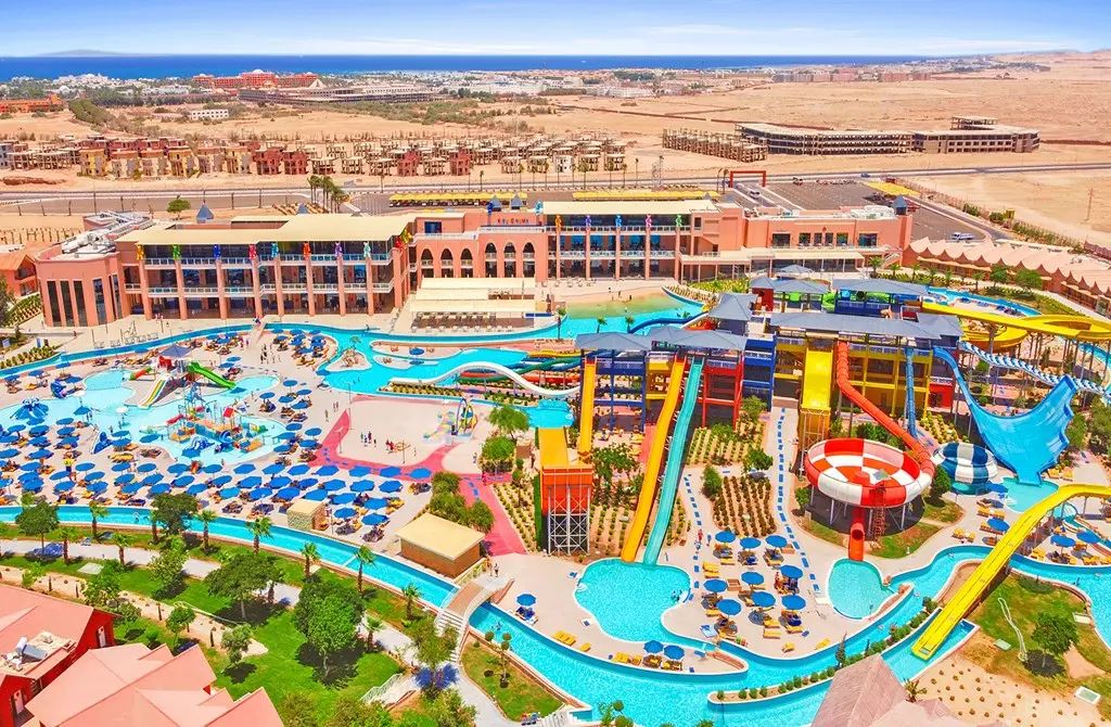 Amazing All Inclusive Pickalbatros Jungle Waterpark Madness in Egypt 2026! 7 495194435 1106110904886475 9120718376078946785 n 1 Louise and Scott at Hays Travel