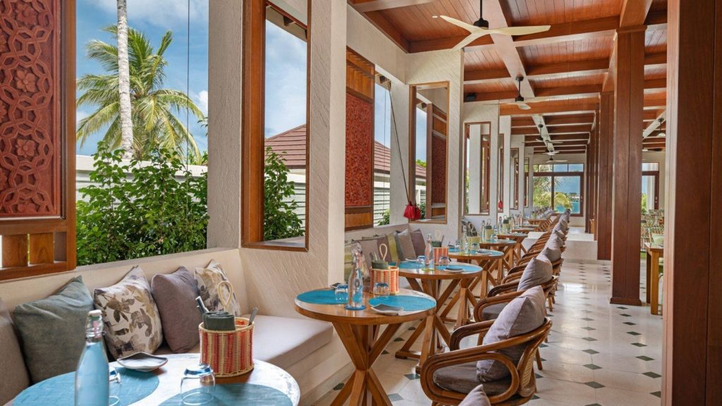 Book Your Amazing 2025 Maldives Family Holiday Now 4 495234412 664976766515777 7222303848041129957 n Louise and Scott at Hays Travel