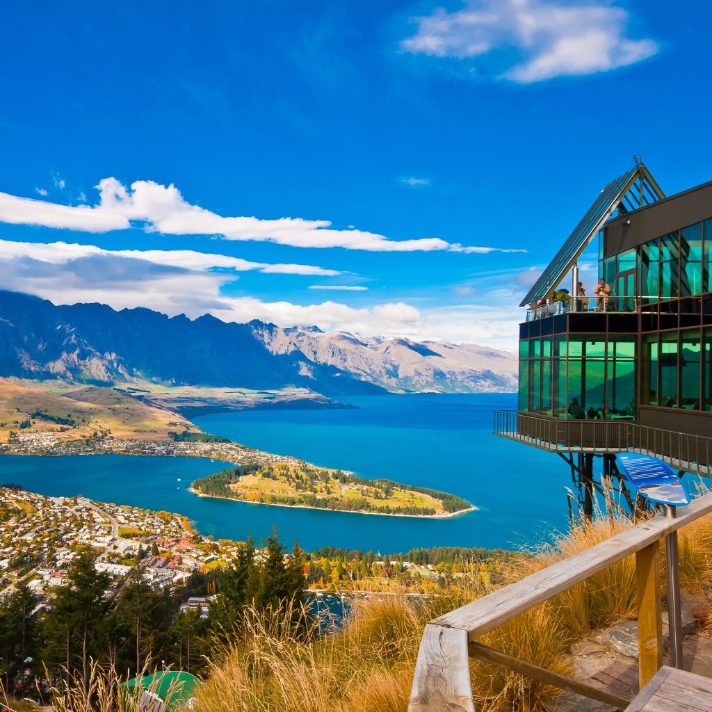 10 Reasons to Discover Amazing New Zealand from £4,279pp 3 495241571 1126815292823883 6588098730859762187 n Louise and Scott at Hays Travel