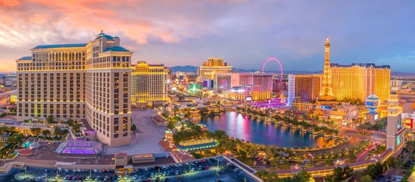 Amazing Las Vegas holiday deals from £697 per person! 4 495279140 2510657529279387 2707595778247404287 n 1 Louise and Scott at Hays Travel