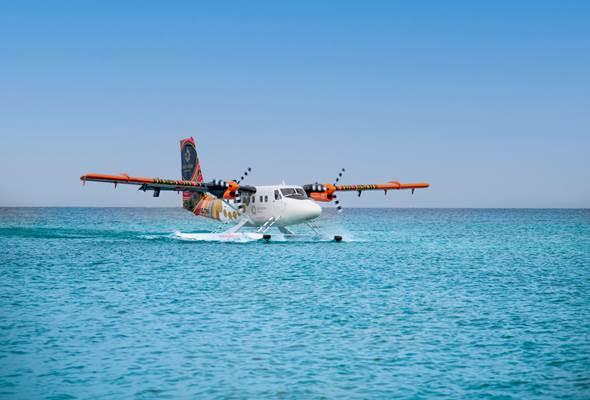 Maldives Hot Deal - The Amazing Siyam World Maldives Easter 2026 Offer 5 495326266 10164781627834688 8164550507304064556 n 1 Louise and Scott at Hays Travel