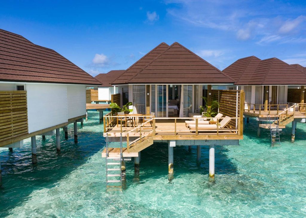 Amazing Sun Siyam Olhuveli From £8,359 12 495374316 10164830363109688 8412036858333153023 n Copy Louise and Scott at Hays Travel