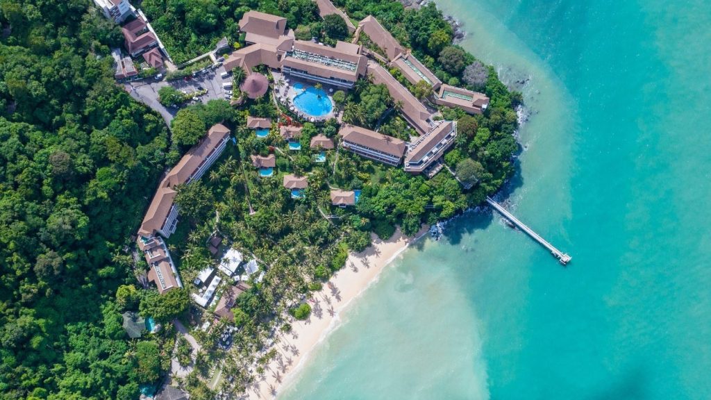 Amazing Price Busting 10 Reasons to Book Your Thailand holiday deal in 2025 12 495478018 680053331413359 7631368650467920518 n Louise and Scott at Hays Travel
