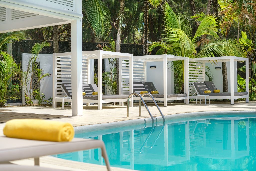 Amazing 2026 DUBAI & MAURITIUS TWIN CENTRE FROM £2,287 4 495756645 664962963183824 8907922768761912289 n Louise and Scott at Hays Travel