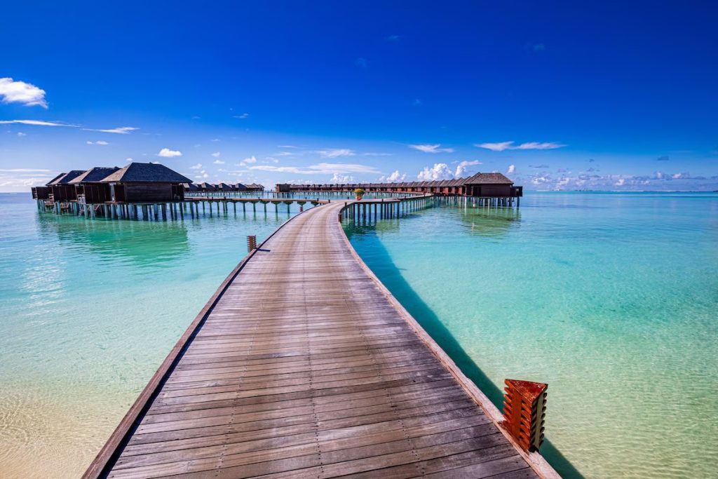 Amazing Sun Siyam Olhuveli From £8,359 4 496939247 10164830362899688 6303185639905634193 n Copy 1 Louise and Scott at Hays Travel