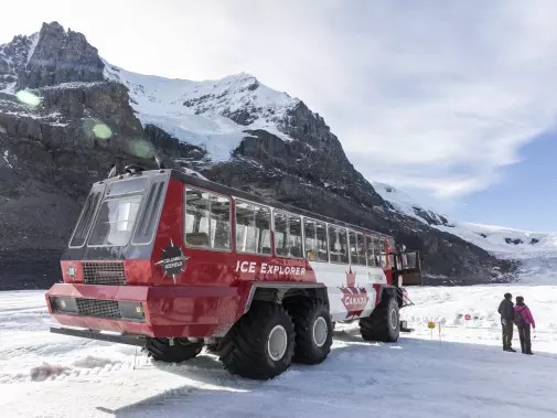 9 Unforgettable Motorhome Adventures in the Rockies 6 499223335 630462856665819 6494413974880579288 n 1 Louise and Scott at Hays Travel