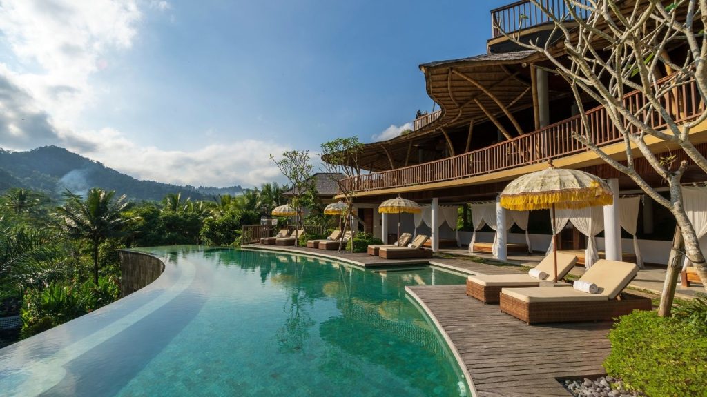 Amazing 10 Nights in Bali Twin Centre from £1,749 10 499267417 691238436961515 1267212488024880421 n Louise and Scott at Hays Travel
