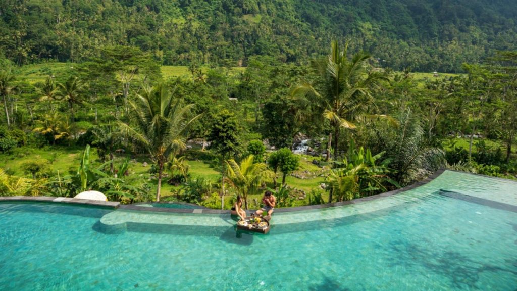 Amazing 10 Nights in Bali Twin Centre from £1,749 11 499427481 691238350294857 5426900093193907371 n Louise and Scott at Hays Travel