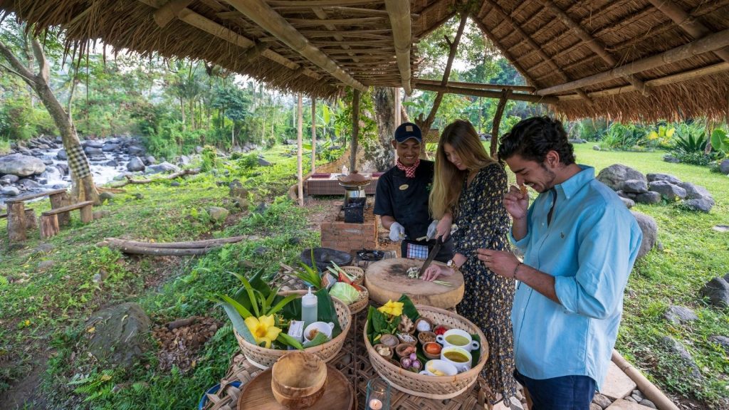 Amazing 10 Nights in Bali Twin Centre from £1,749 9 499932702 691238523628173 3851011629352735633 n Louise and Scott at Hays Travel