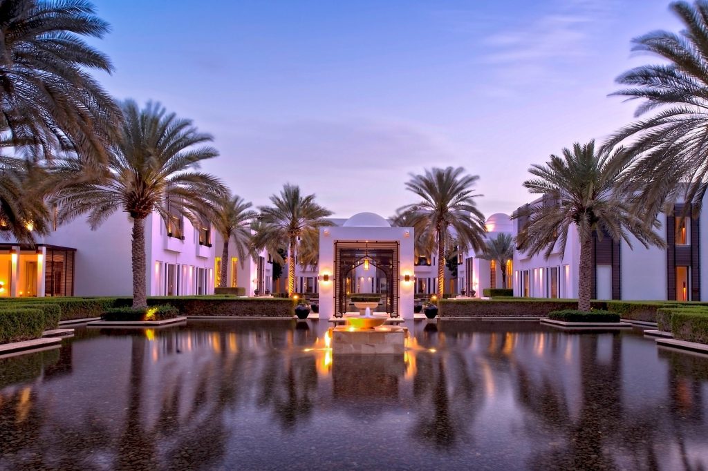 Experience Ultimate Luxury at The Chedi Muscat: 5-Night Exclusive Offer 2 500111483 672998838844559 2413141305373365907 n 1 Louise and Scott at Hays Travel