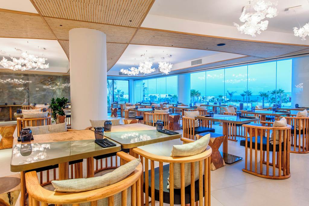 Jet2 Holidays Indulgent Escapes to Unforgettable Stella Island Luxury Resort & Spa From £2,367 7 Louise and Scott at Hays Travel
