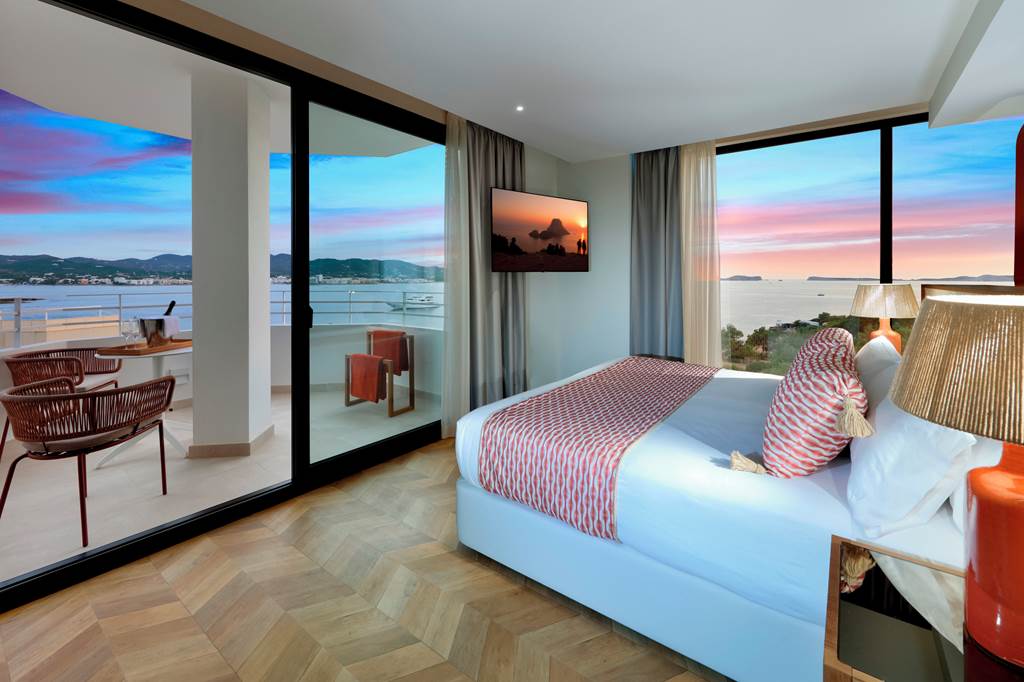 The Ultimate Adults-Only Escape to TRS Ibiza Hotel with Jet2 Holidays from £1,617pp 6 IBZ 83112 TRS Ibiza Hotel 0722 11 Louise and Scott at Hays Travel