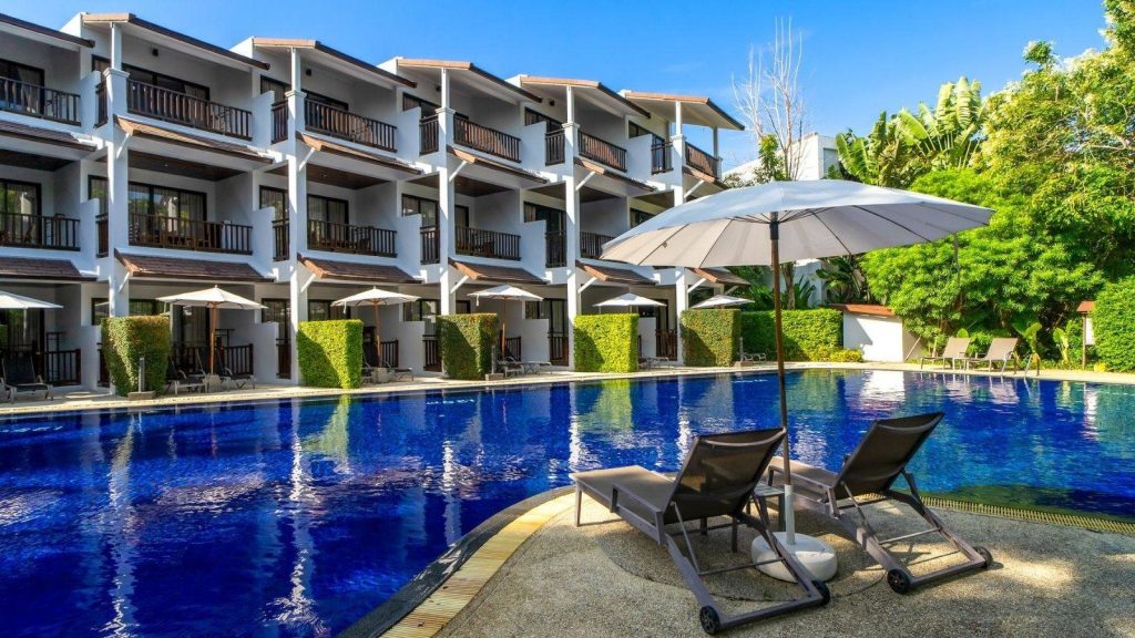 Dream Family Fun Escape Awaits THAILAND FAMILY FUN from £5,199 7 494711710 697473049671387 317753832588404834 n Louise and Scott at Hays Travel