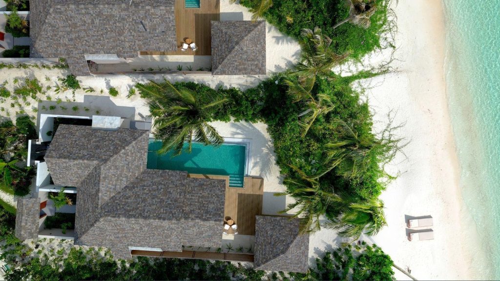 Luxury Maldives Island Hopping Adventure with Free Upgrades from £3,875pp 5 500338794 706482108770481 5804352696642092890 n Louise and Scott at Hays Travel
