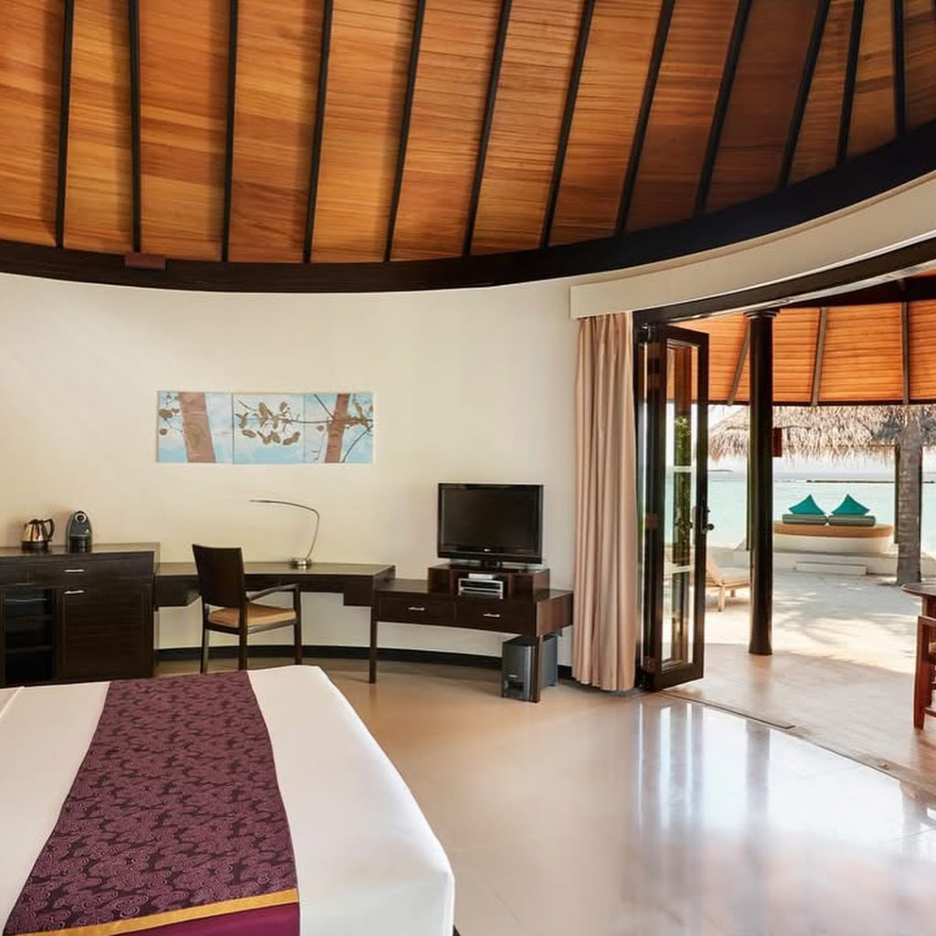 Discover the Ultimate Maldives Escape to Sun Siyam Iru Fushi 9 nights from just £2,820 pp! 4 501784474 17977340216845126 3562787828351242826 n Louise and Scott at Hays Travel