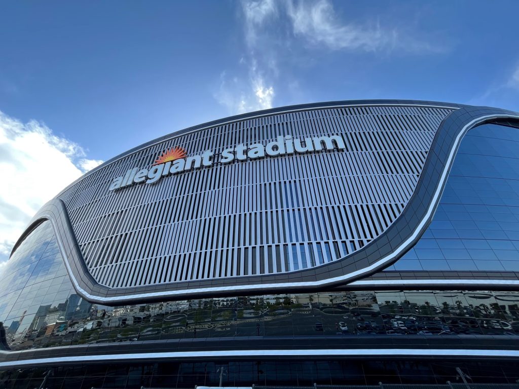 Amazing Rugby League Las Vegas 2026 Experience 2 502586367 1283830543745825 2998187484947375088 n 1 Louise and Scott at Hays Travel