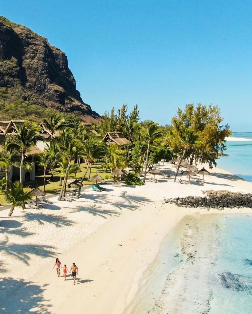 Ultimate Mauritius 2025 – Paradise Awaits! FROM only £1499pp 4 Ultimate Mauritius 2025 – Paradise Awaits! FROM only £1499pp