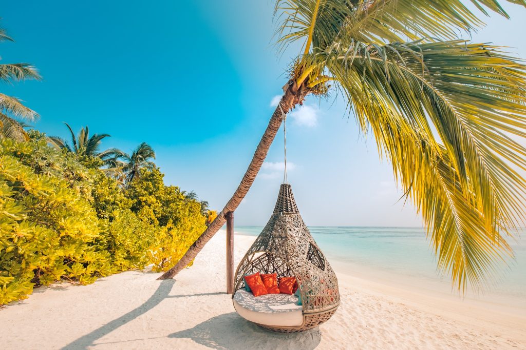 Maldives Holiday 2027: Your Luxury Tropical Escape 1 508998882 2546656535679486 5118478011251555849 n 1 Louise and Scott at Hays Travel
