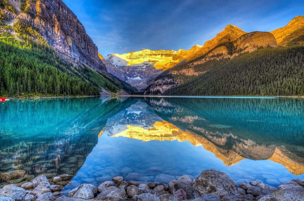 Explore the Canadian Rockies: An Amazing Journey Unlike Any Other From £2709 5 𝐂𝐚𝐧𝐚𝐝𝐢𝐚𝐧 𝐑𝐨𝐜𝐤𝐢𝐞𝐬