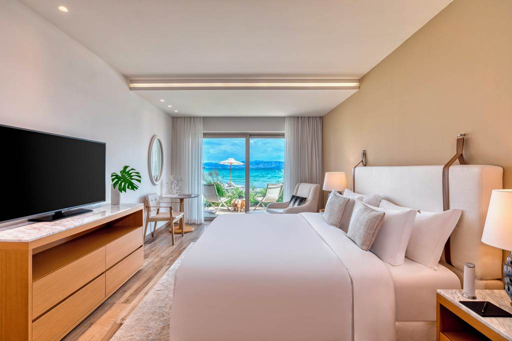 Ultimate Luxury Escape: Domes Miramare, Corfu Retreat From £1547pp (B&B) 4 CFU 79929 Domes Miramare 1022 02 1 Louise and Scott at Hays Travel