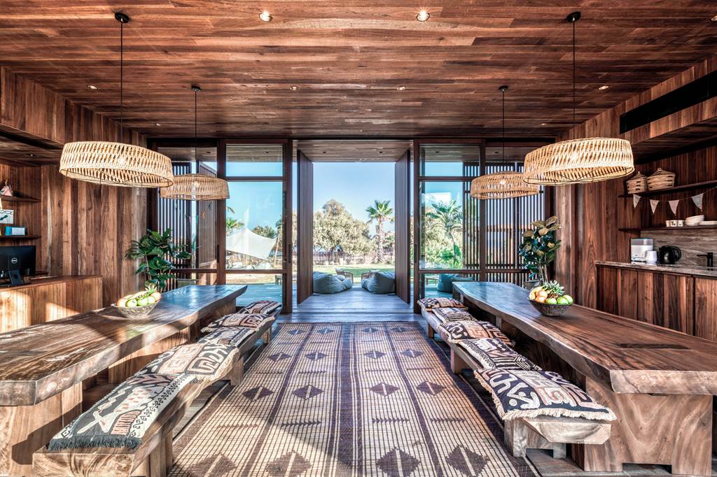 Luxury Crete Escape at Domes Zeen Chania Resort from £1617pp 8 CHQ 81715 Domes Zeen 1219 02 Louise and Scott at Hays Travel