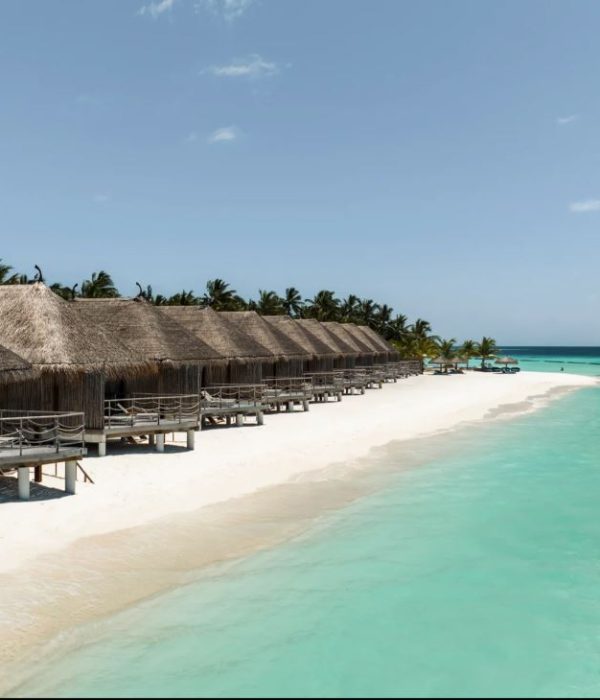 Constance Moofushi