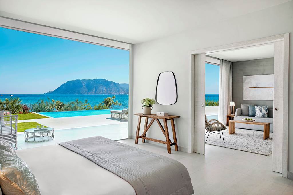 Your Holiday to Ikos Aria: Ultimate Luxury Escape Experience From £2361pp 20 KGS 79201 Ikos Aria 0224 07 Louise and Scott at Hays Travel
