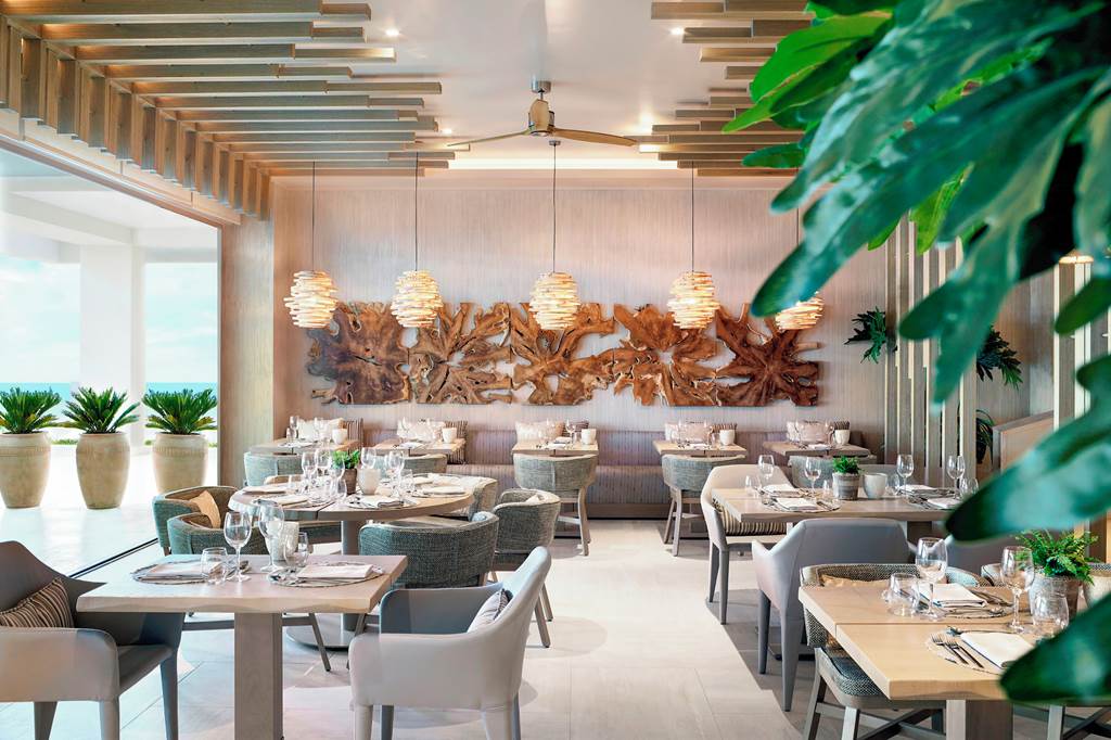 Your Holiday to Ikos Aria: Ultimate Luxury Escape Experience From £2361pp 16 KGS 79201 Ikos Aria 0719 09 Louise and Scott at Hays Travel