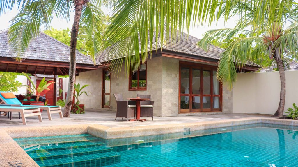 Luxury at Kuredu Maldives Resort & Spa – Your Gateway to Paradise From £2058.60pp 38 Pool villa ext 1600 900 Louise and Scott at Hays Travel