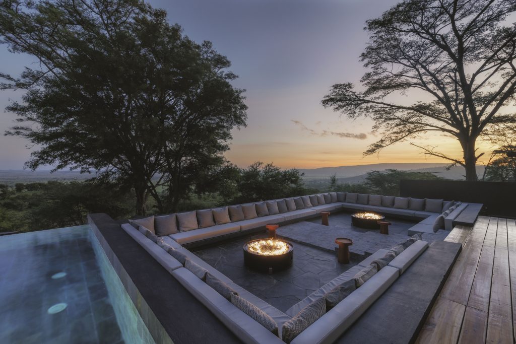 Luxury Tanzania Safari Adventure from £ 3,999 PP 10 d17914eefcfd6171c30dbc0cace7b145 Louise and Scott at Hays Travel