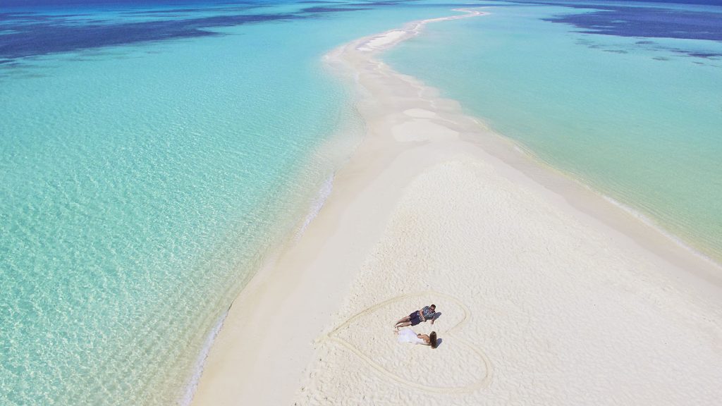 Luxury at Kuredu Maldives Resort & Spa – Your Gateway to Paradise From £2058.60pp 2 Kuredu Maldives