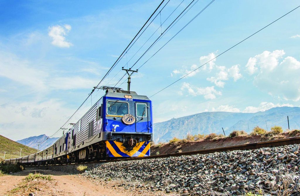 Amazing South Africa Journeys: 9 Nights Blue Train & Guided Garden Route 6 504377640 2497557373930613 362495602261610609 n Louise and Scott at Hays Travel