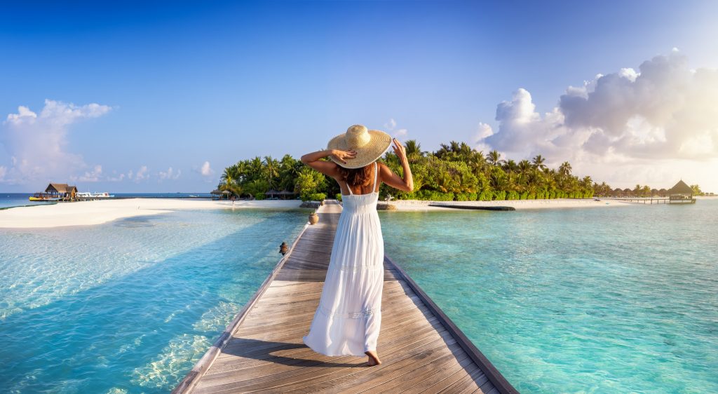 Amazing Kuredu Island Resort Maldives 2027 3 515016616 2558754247803048 6326672140123621877 n 1 Louise and Scott at Hays Travel