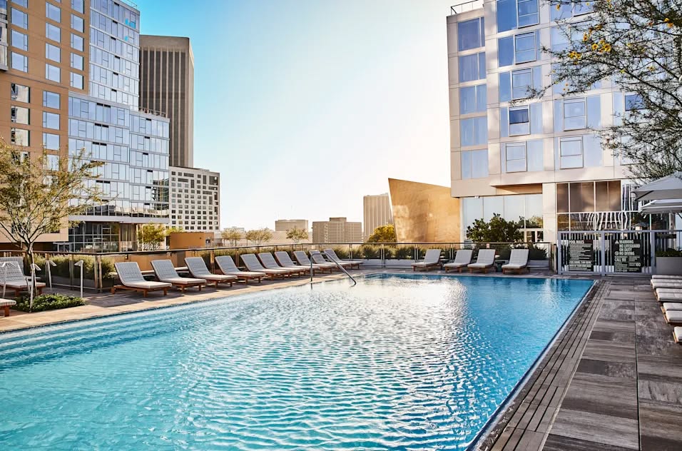 Amazing 5-Star Glamour & Sunshine:Las Vegas to L.A. Escape 2026 4 515145497 2558844604460679 2027797435281913631 n Louise and Scott at Hays Travel