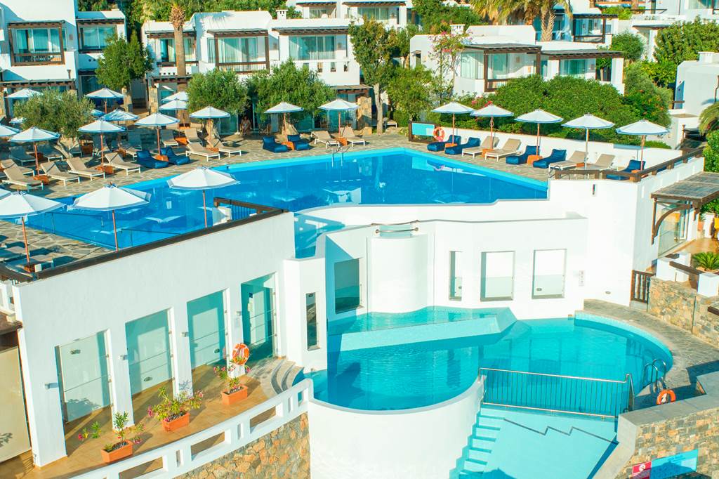 Amazing Adult Only Aquila Elounda Village From £1460pp 19 HER 87913 Aquila Elounda Village 0824 23 Louise and Scott at Hays Travel