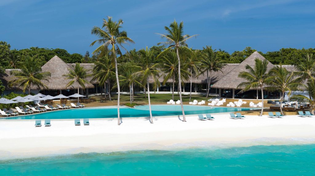 Exclusive Maldives Deal on Ifuru Island from £2516pp 1 526951163 729545996523176 7828397763561100697 n 2 Louise and Scott at Hays Travel