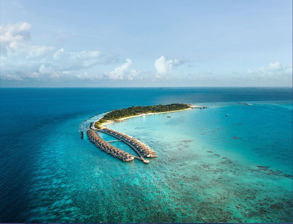 The Ultimate Luxury Twin Centre Holiday: Maldives & Dubai from £3149pp 9 Capture9 4 Louise and Scott at Hays Travel