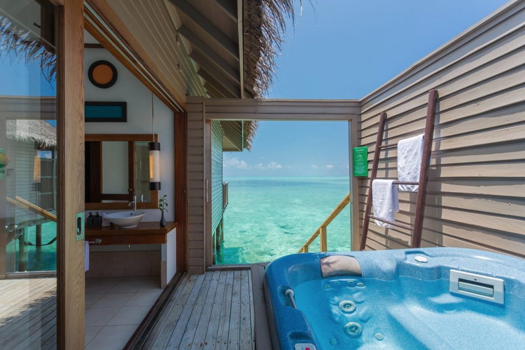 jacuzzi water villa bathroom Louise and Scott at Hays Travel